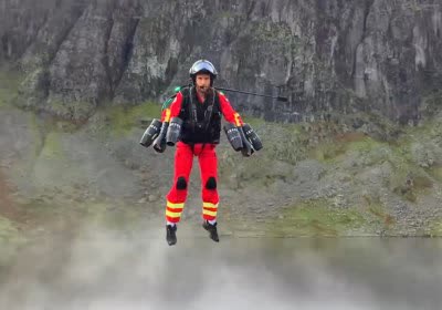 watch united kingdom jet pack paramedic with video