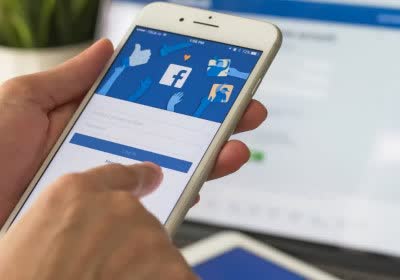 facebook ai translation
