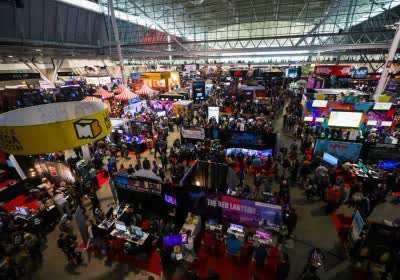 pax trade show