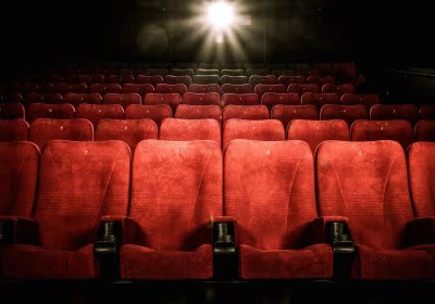 amc entertainment raises warns cash slams warner bros amc theatres