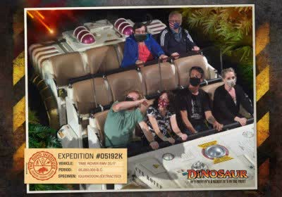 disney world photoshopping masks guests ride photos disney coronavirus masks theme park