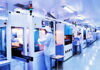 apple tsmc oled display technology