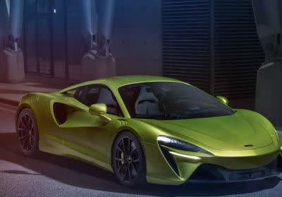 mclaren artura supercar mclaren
