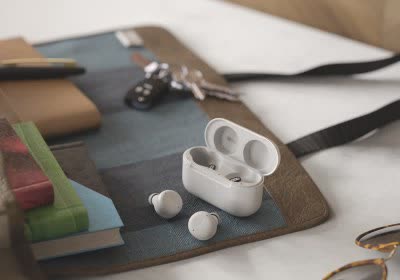 echo buds earbuds audio
