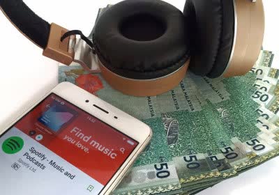 spotify europe music streaming subscriptions music streaming apple music youtube music