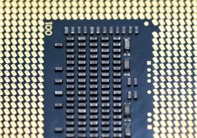 intel linux sapphire rapids hbm2e cpu xeon