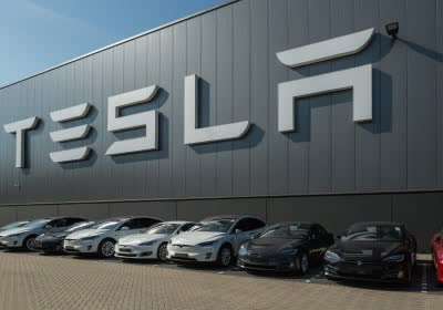 tesla lawsuit class action