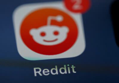 reddit covid-19 moderators