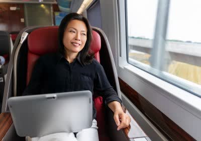 japan zooming laptop privacy train