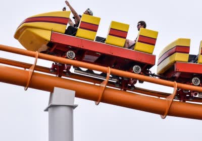 disney theme park rollercoaster ride