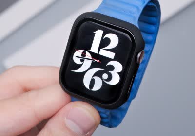 smartwatch market grows yoy records highest quarterly shipments apple samsung smartwatch