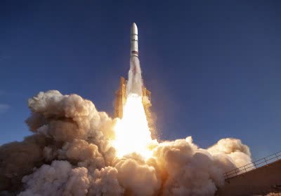 amazon project kuiper space satellite internet with video