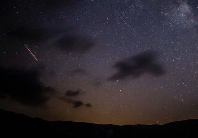 nasa hubble space telescope space comet with video