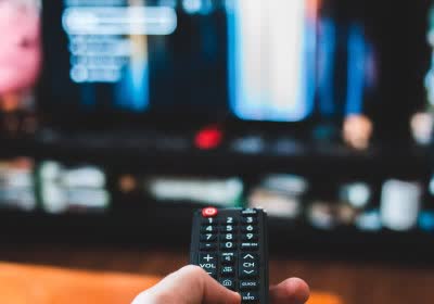 streaming netflix subtitles hulu hbo max apple tv plus amazon prime film tv