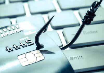 hackers amex snapchat