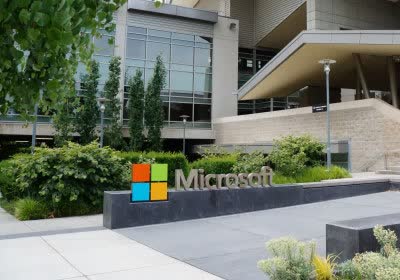 microsoft brazil ps4 xbox sony playstation acquisition activision blizzard