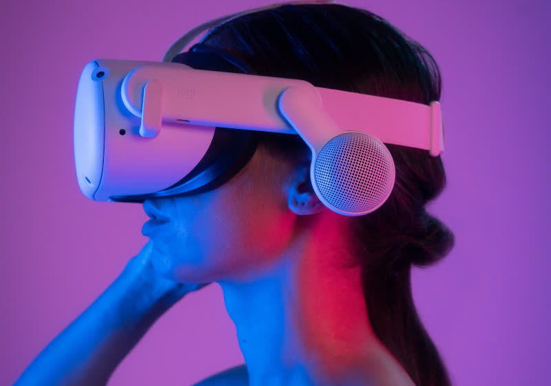 Oculus quest 2025 2 speakers
