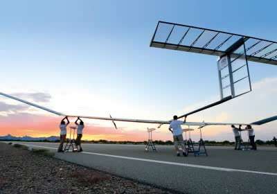 airbus zephyr aircraft world record drones with video