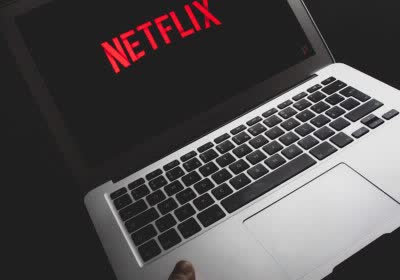 netflix subscriptions