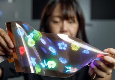 display unveils world high-resolution stretchable display lg display