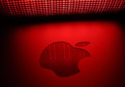 apple amazon iphone ipad lawsuit legal antitrust