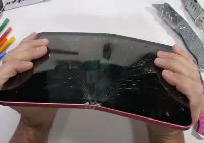 watch apple ipad youtube durability jerryrigeverything with video