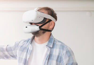 ces vr microphone accessories blue microphones ces 2023 shiftall with video