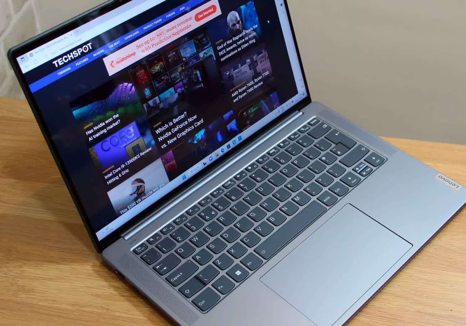 Mobile Arrow Lake Core Ultra 200H and 200HX processors coming early