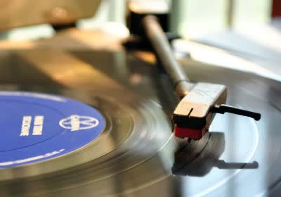 vinyl music riaa cd sales