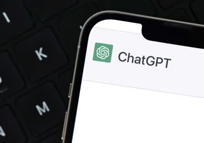 openai shut chatgpt fix bug exposing user chat titles