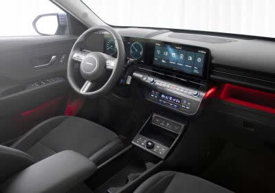 hyundai promises buttons cars touchscreen controls dangerous Hyundai autonomous vehicle touchscreen