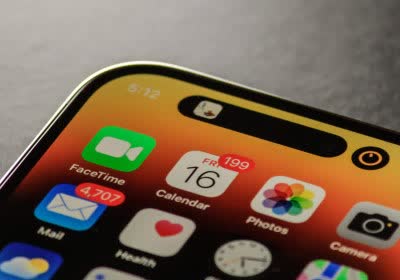 apple iphones ipads macs ios security