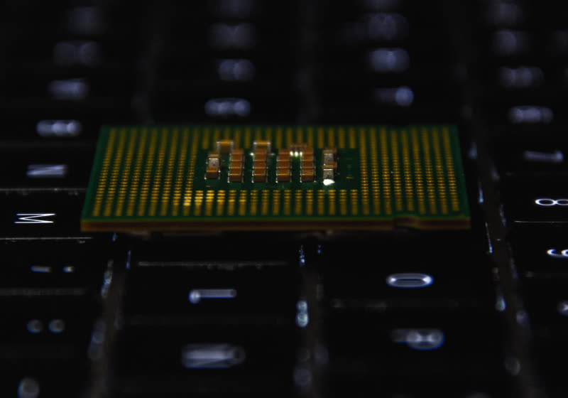 AMD keeps chipping away at Intel's x86 market share as overall sales ...