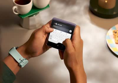 samsung galaxy flip