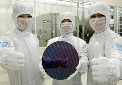 samsung expects huge chip performance gains backside power delivery samsung semiconductor