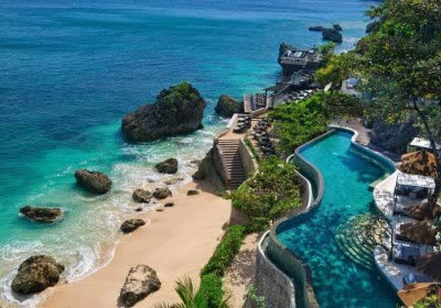 travel website booking leaves hoteliers thousands dollars pocket