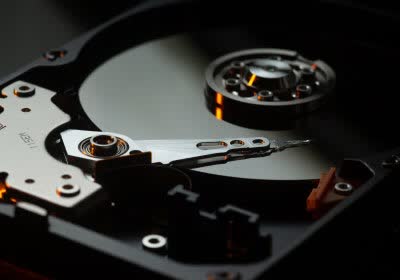 western digital releases 24tb ultrastar gold hard drives 28tb smr drives ramping storage hard drive