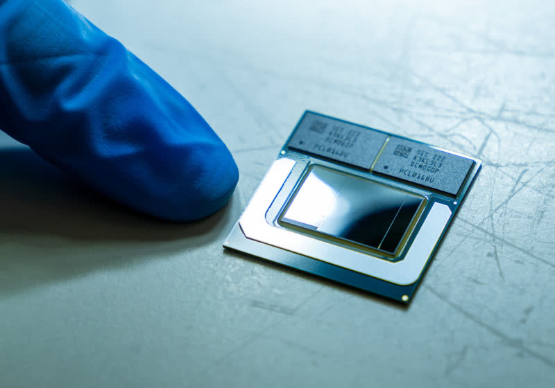 Lunar Lake-MX leak suggests Intel is serious about "outcompeting" Apple