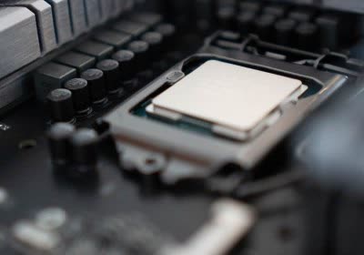 intel sierra forest cpu amd bergamo cpu benchmark