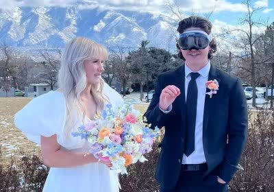 talked guy wore vision pro headset wedding