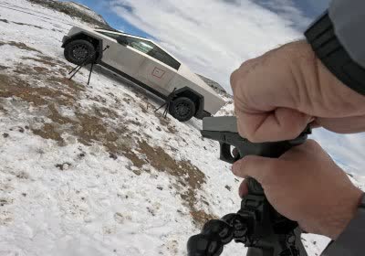 cybertruck youtuber with video