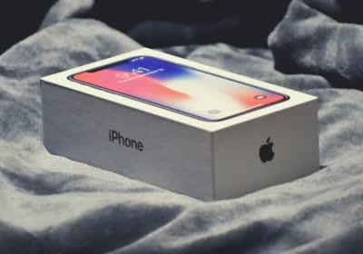 apple readying -box iphone software update system retail stores ios lets apps home screen software magsafe with video