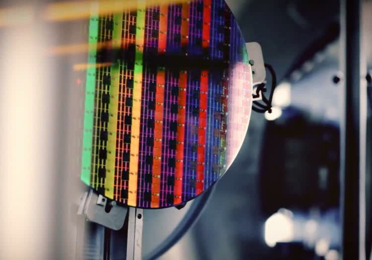 intel foundry chip tsmc semiconductor ai manufacturing chipmakers intel foundry