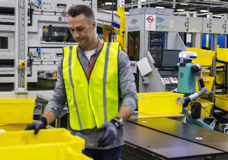 Amazon exec: robots and automation will enhance, not replace, human ...