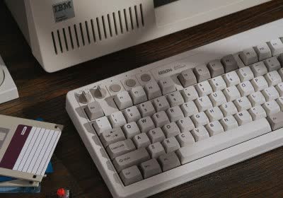 8bitdo retro mechanical numpad nes famicom c64 ibm- mechanical keyboard retro nostalgia 8bitdo with video