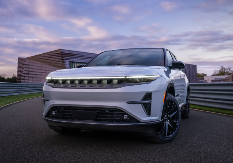Jeep's first EV is the $72,000 Wagoneer S: 300-mile range, 600 horsepower - Vimarsana News