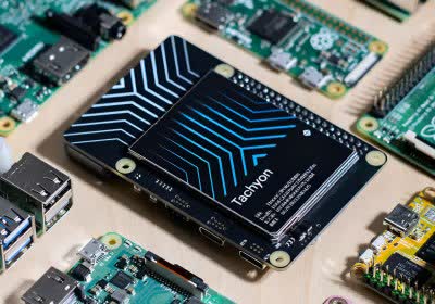 particle tachyon sbc tops npu snapdragon-powered ubuntu qualcomm linux raspberry pi qualcomm snapdragon single-board pc npu with video