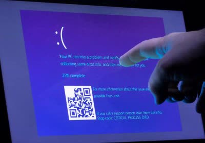 blue screen death windows bsod windows 95 kernel panic windows 3.1 windows nt raymond chen