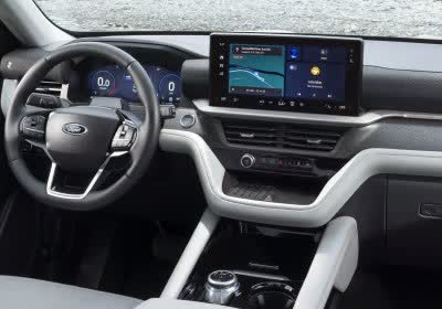 explorer ford android-powered google android auto infotainment suv lincoln