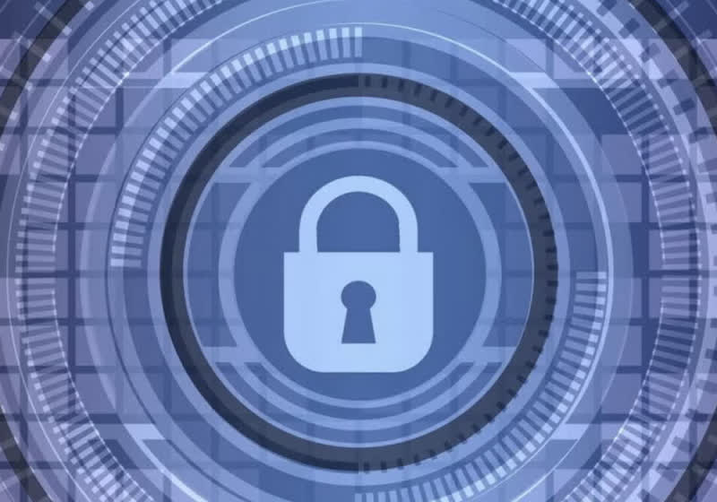 FBI shifts stance, recommends encryption to keep phone chats private